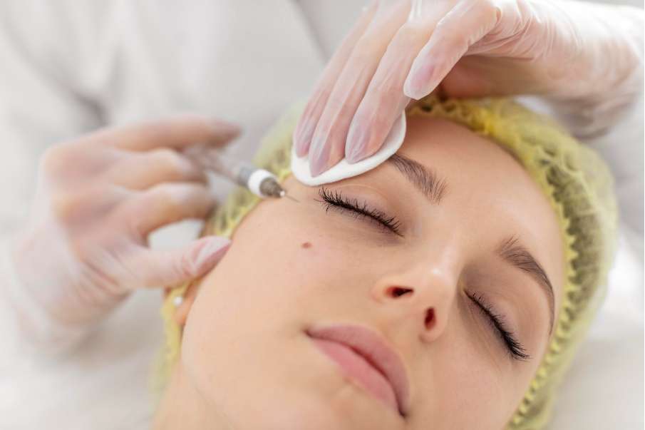 انواع پرکننده های پوستی-https://dermatologyclinic.ir
