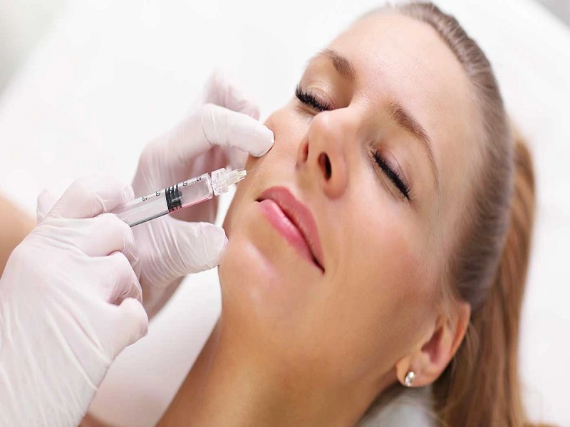 مزایای تزریق پروفایلو-https://dermatologyclinic.ir