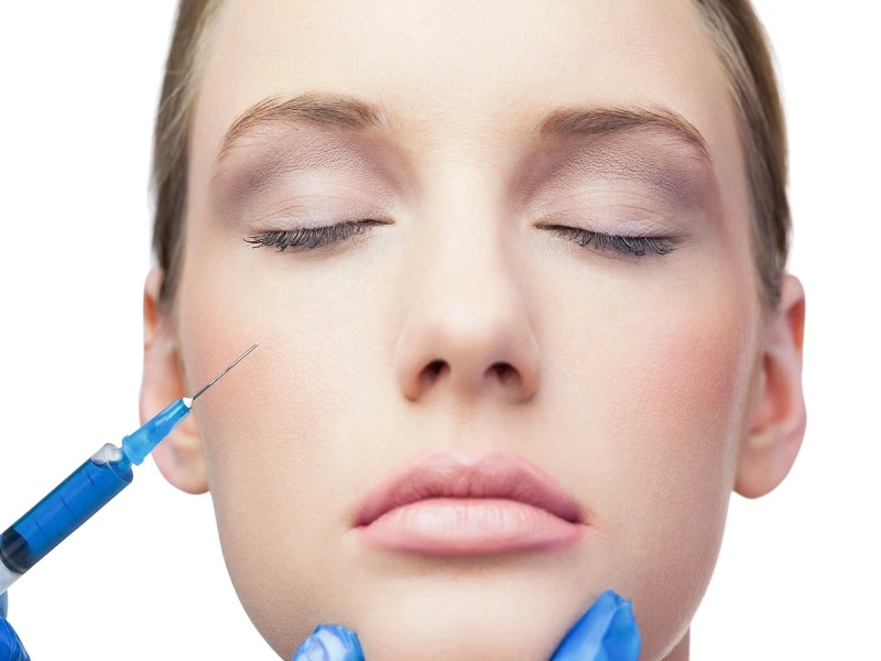 انتخاب فیلر صورت رادیس Radiesse-https://dermatologyclinic.ir/