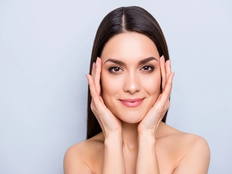 عوارض لیزر کیوسوئیچ مدلایت چیست؟-https://dermatologyclinic.ir