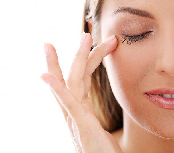 مراقبت‌های بعد از تزریق فیلر زیر چشم چیست؟